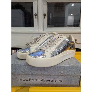 Dolce Vita Zayn 360 Silver Crackle Sneakers!